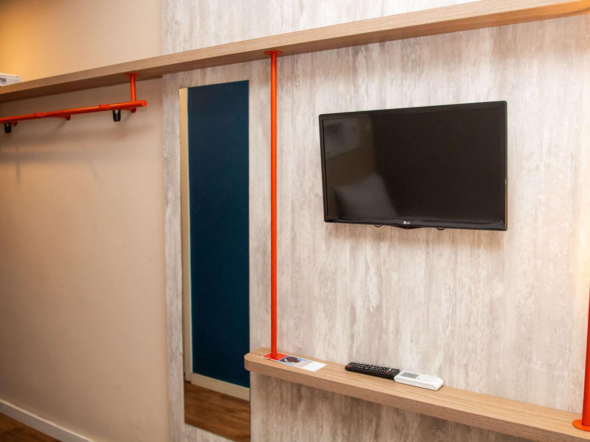 Ibis Budget อิตาเปรูนา ภายนอก รูปภาพ